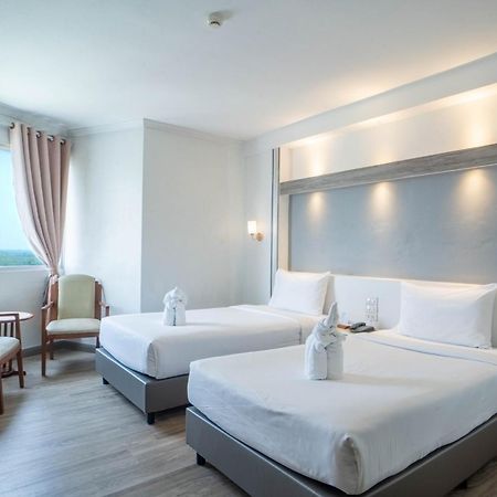 Thong Tarin Hotel Surin Zewnętrze zdjęcie