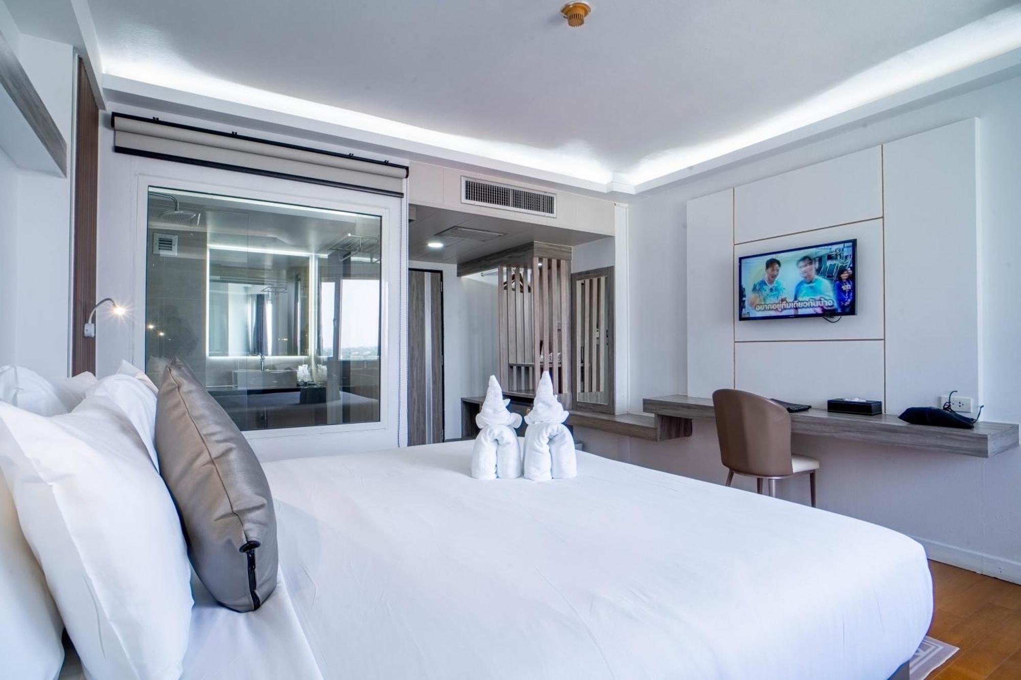 Thong Tarin Hotel Surin Zewnętrze zdjęcie