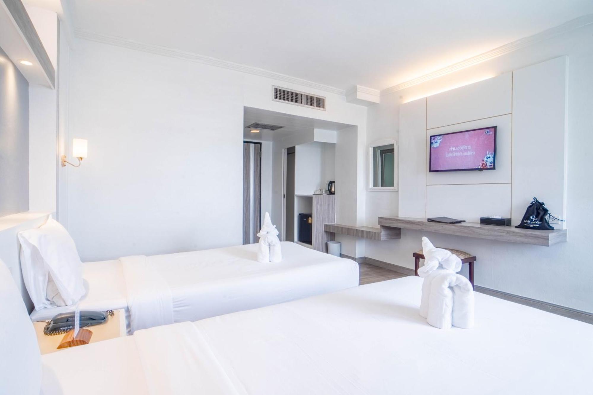 Thong Tarin Hotel Surin Zewnętrze zdjęcie